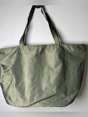 Chute! Large Waterproof Zipper Tote Bag 21” x 8” x 5” Green